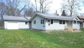 8948 Straw Dr, Linesville, PA 16424