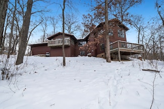 1203 W Mud Creek Rd, Oregon, IL 61061