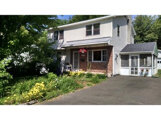 210 Woodlawn Rd, Burlington, VT 05408