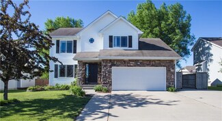1519 Cedar Dr, Adel, IA 50003