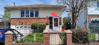 93 Litchfield Ave, Elmont, NY 11003