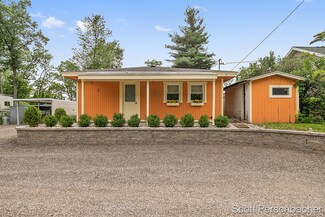 7125 Channel Dr SE, Alto, MI 49302