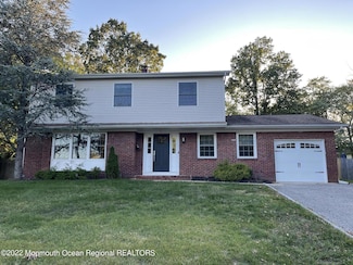5 Stockport Way, Howell, NJ 07731