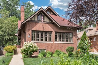 9824 S Winchester Ave, Chicago, IL 60643