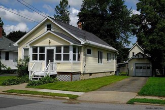 218 Sanders Ave, Schenectady, NY 12302