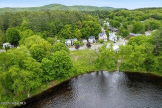 32 Main St, Lake Luzerne, NY 12846