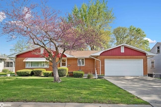 803 E Washington St, Mount Pleasant, IA 52641