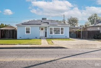 22 Real Rd, Bakersfield, CA 93309