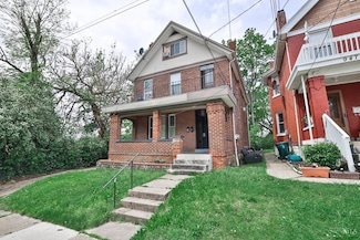 945 Oakland Ave, Cincinnati, OH 45205