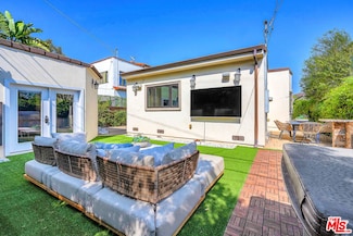 265 S Clark Dr, Beverly Hills, CA 90211