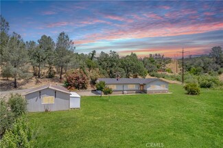28 Lost Horizon Dr, Oroville, CA 95966