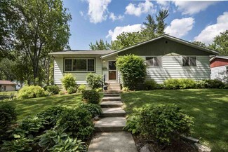 4702 Retana Dr, Madison, WI 53714