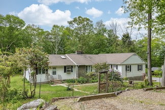 127 Separatist Rd, Storrs Mansfield, CT 06268