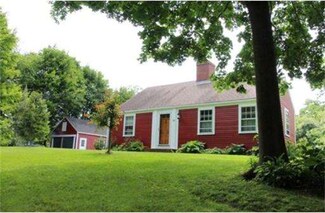 29 Hanover St, Newbury, MA 01951