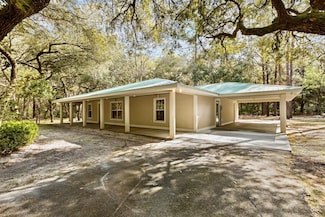 12951 NW 82nd Ct, Chiefland, FL 32626