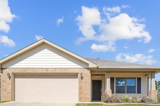 2382 Bentley Oaks Dr, Cantonment, FL 32533