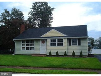 5 Heights Terrace, Trenton, NJ 08620