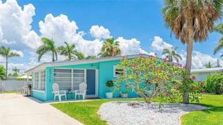 2713 Avenue C, Holmes Beach, FL 34217