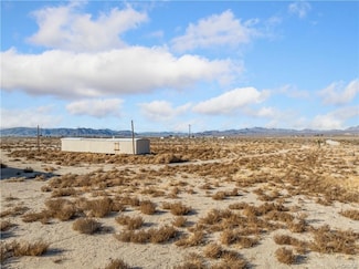 37023 Rabbit Springs Rd, Lucerne Valley, CA 92356