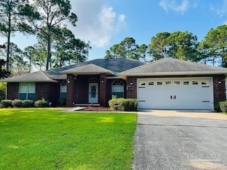 7013 Leisure St, Navarre, FL 32566