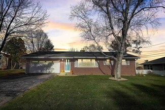 6212 Exchange St, Mc Farland, WI 53558