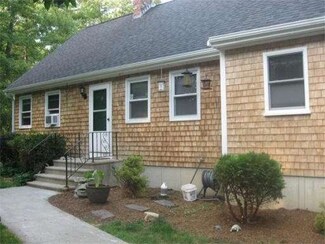 8 Algonquin Way, East Freetown, MA 02717
