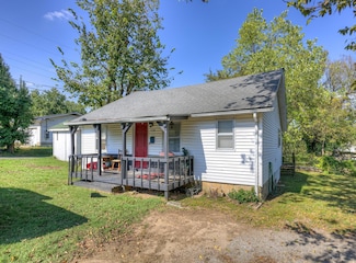 734 Joplin St, Neosho, MO 64850