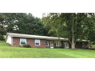84215 Wallace Rd, Cadiz, OH 43907