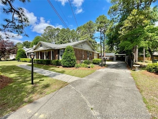 2514 Dartmouth Dr, Fayetteville, NC 28304