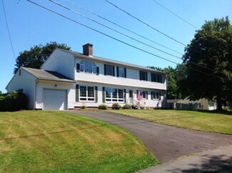 12 W Parkview Dr, South Hadley, MA 01075
