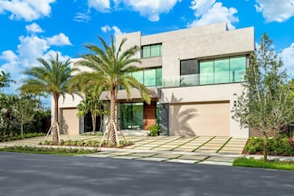 2000 Harbourview Dr, Fort Lauderdale, FL 33316