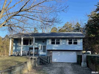 1527 Deer Path, Metamora, IL 61548