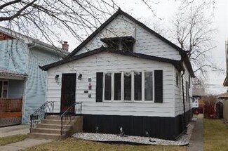 7802 W 65th Place, Summit Argo, IL 60501
