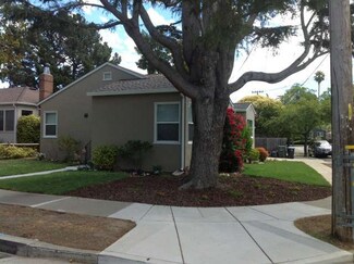 937 Larkspur Dr, Burlingame, CA 94010