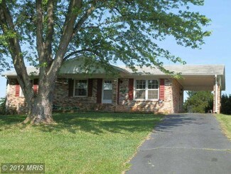 18081 Lovers Ln, Gordonsville, VA 22942