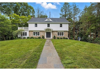 45 Fenimore Rd, New Rochelle, NY 10804