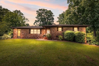 4515 E Ravenwood Dr, Chattanooga, TN 37415