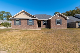 80 Galahad Ln, Sumter, SC 29154