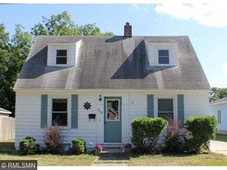 340 340 E 5th St, Litchfield, MN 55355
