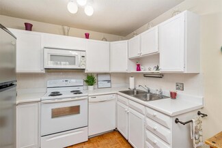 9655 E Center Ave Unit 8A, Denver, CO 80247