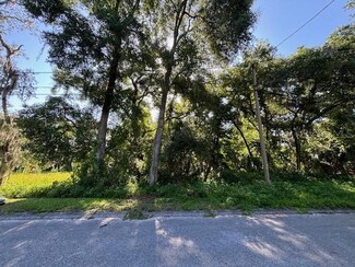 3248 E Porter St, Inverness, FL 34453