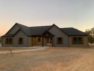 17033 Via Casale, Redding, CA 96003