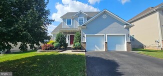 7 Schenck Ln, Franklin Township, NJ 08873