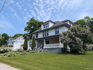 209 Range St, Manistique, MI 49854