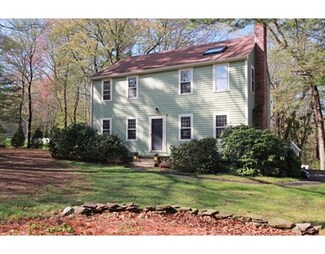 13 Hilltop Cir, West Newbury, MA 01985