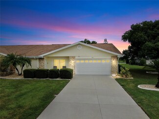 201 Sola Ln, Sun City Center, FL 33573