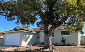 5127 Reynolds St, San Diego, CA 92114