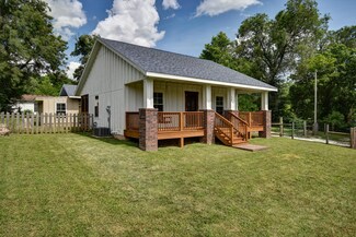1128 S Overhill Ave, Springfield, MO 65802