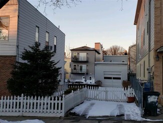 110 Carlton Ave, Jersey City, NJ 07306
