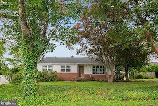 1942 Scott St, Feasterville Trevose, PA 19053